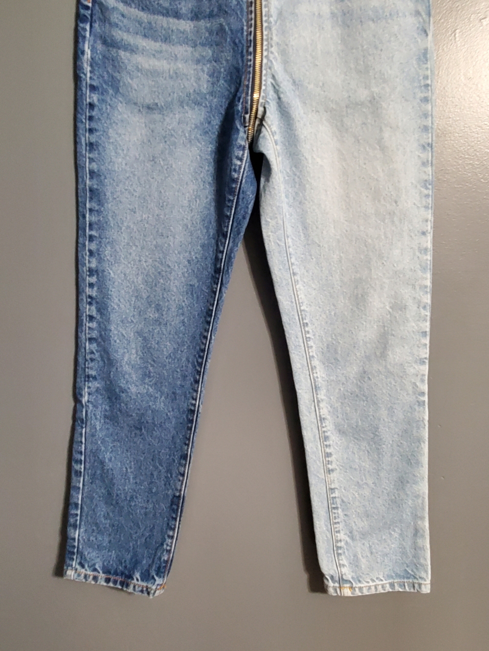 REVICE High-Rise Two-Tone Blue Zip-Front Jeans Cropped Women's Size 28 - Picture 3 of 10